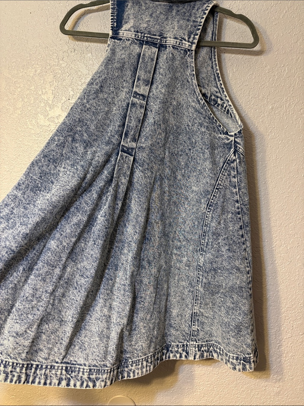 Free People Acid-Wash Denim Vest in Light Blue - Picture 6 of 7